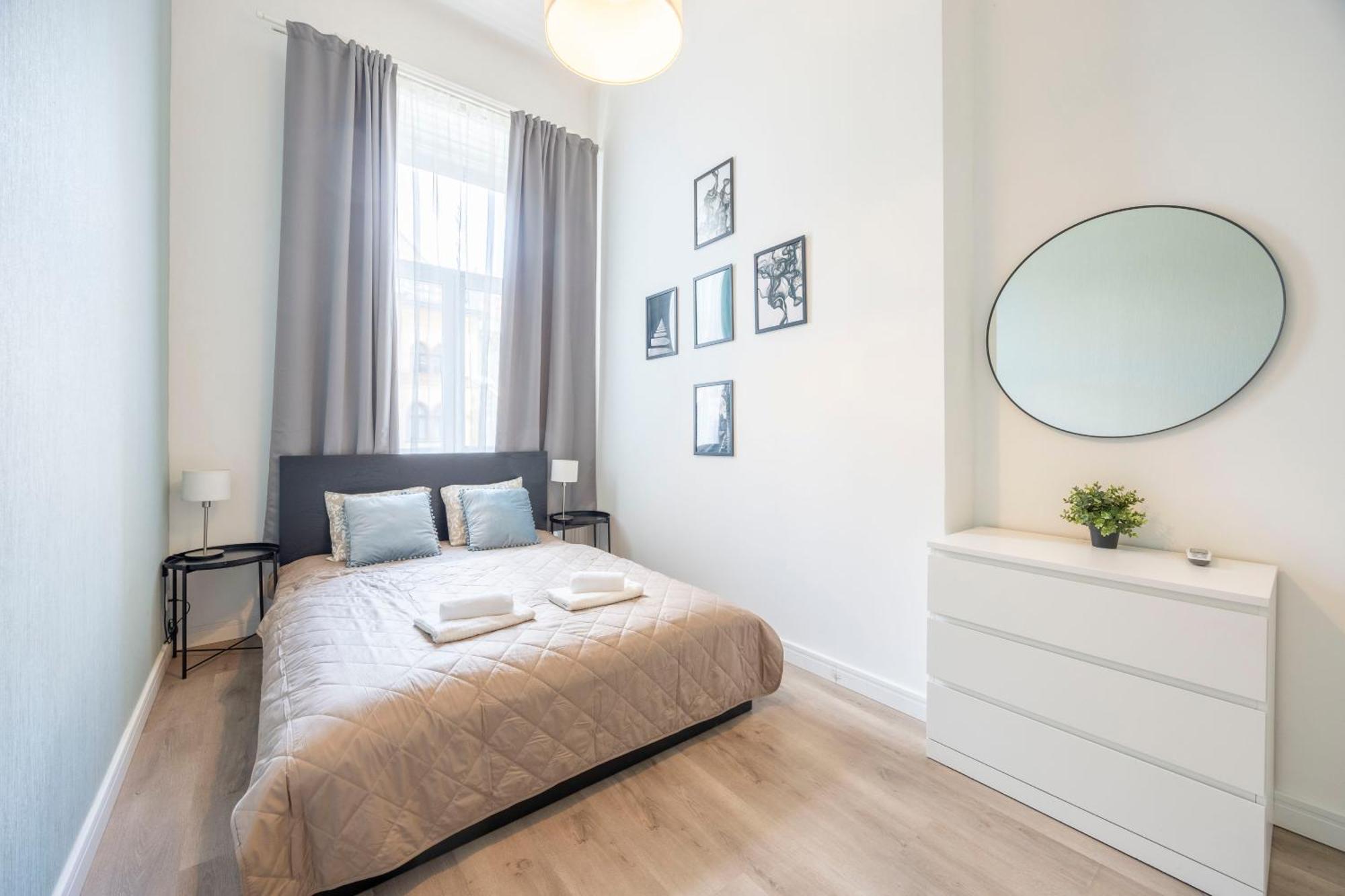 Spacious Cozy Home With 4Bedroom In The Heart Of Bp Budapest Exterior photo